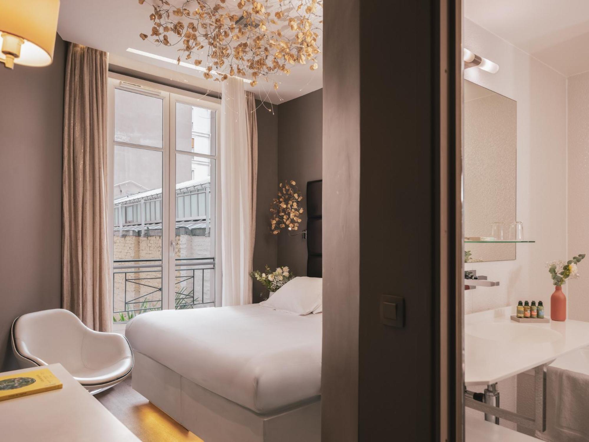 Legend Hotel Париж Екстер'єр фото